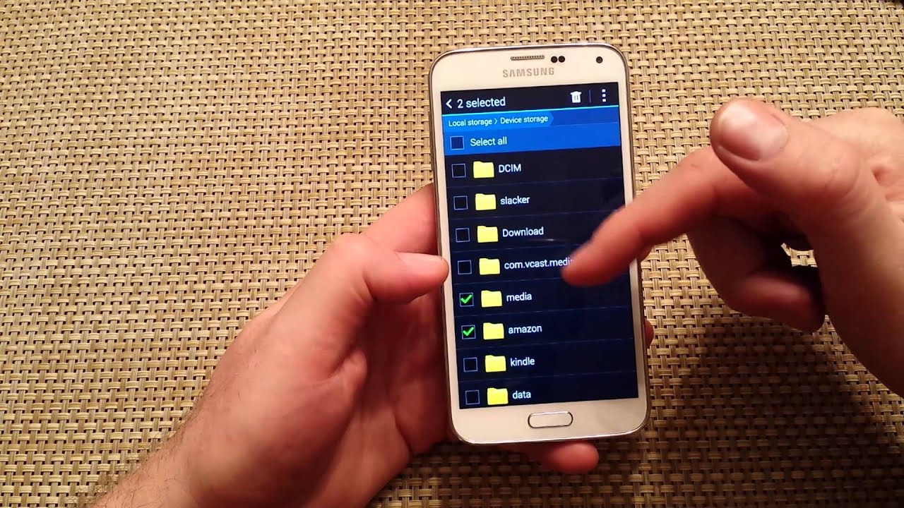 Память самсунг j5. Samsung Galaxy mems. SD Card to transfer photos. Using SD Card to transfer photos.