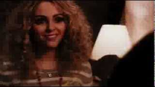 Annasophia Robb And Dominic Sherwood Bela Lugosis Dead