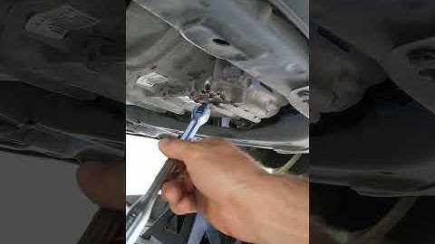 2003-2007 Honda Accord Transmission Fluid Change Quick and Short to the Point