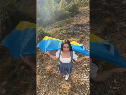 Сама гарна Україночка 😍😍😍🇺🇦🇺🇦🇺🇦 ️ ️ ️ - YouTube