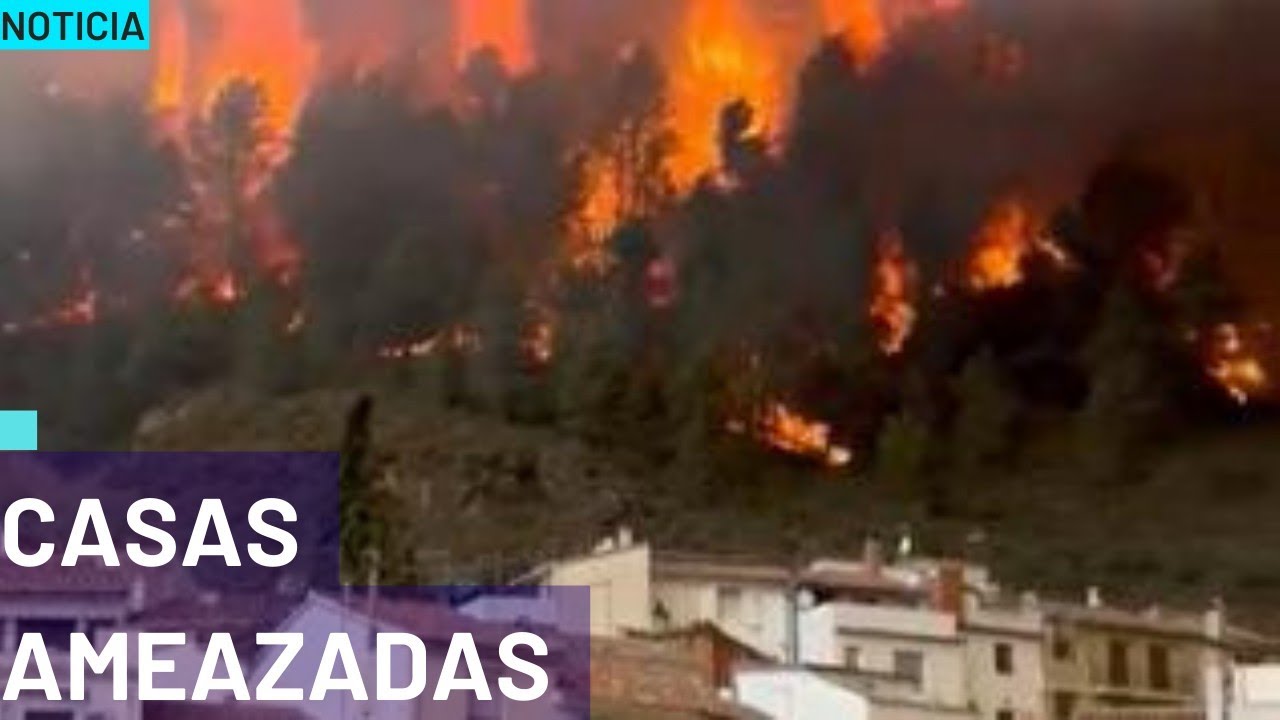 CASTELLÓ E TERUEL| O lume ameaza as casas en Montán