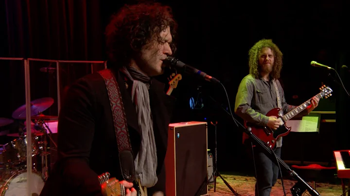 Doyle Bramhall II - Mama Can't Help You (eTown web...