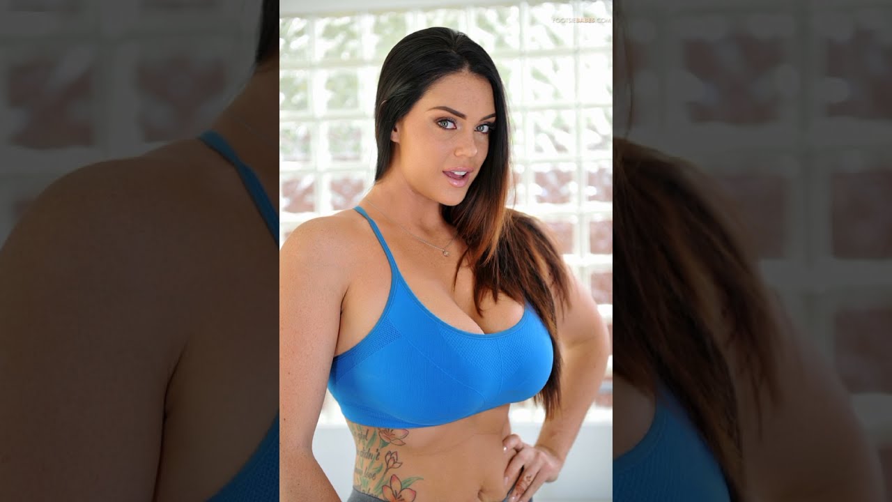 Alison Tyler Insta