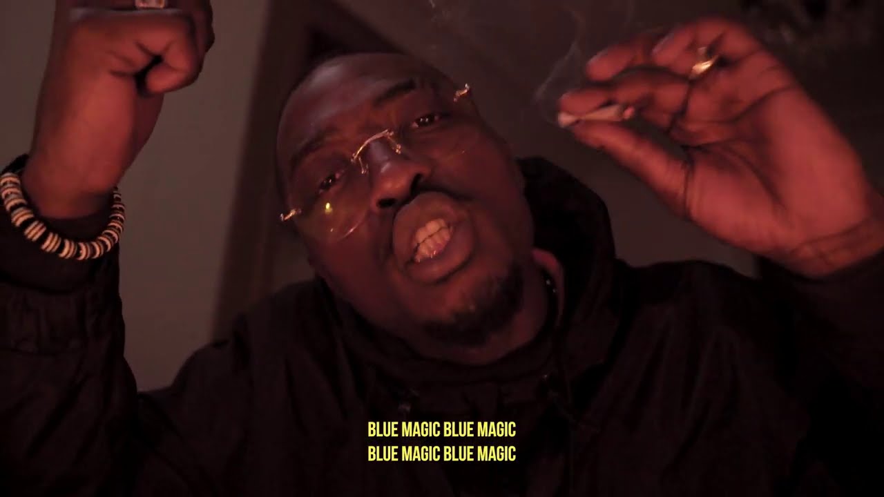 Guarda DADD - BLUE MAGIC (clip officiel) su YouTube Guarda DADD - BLUE MAGIC (clip officiel) su YouTube