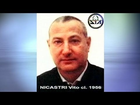 Italian police seize 1.3 billion euros from Sicilian man - YouTube