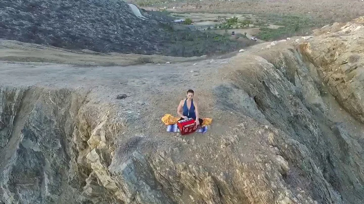 Allison Eaton - A Day in the Life of A Yogini