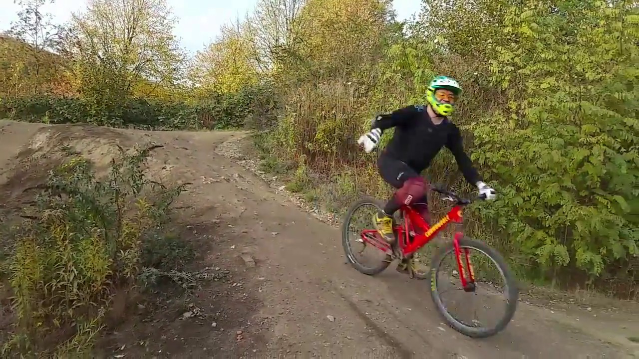 Cannondale Super V Dirt Jump ( Germany) Bike and Skatepark with Old Bikes and Old Biker; 2