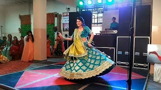 Beautiful kumaoni bride emotional dance 🥺 | Meri Chunar Udd Udd Jaye | Maine Payal Hai Chhankai