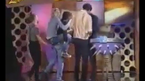 Nirvana   MTV Video Music Awards, 1993  Legendado