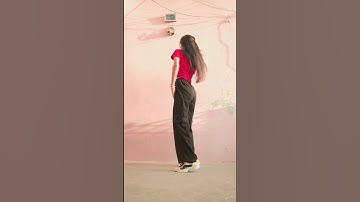 Chaleya~ dance cover by aarchi vish #ytshorts #dance #jawan #chaleya #explore   #shorts