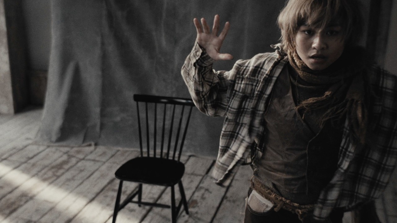 YouTube에서 Keath Ósk - And the Hound (Official Music Video) 보기 YouTube에서 Keath Ósk - And the Hound (Official Music Video) 보기