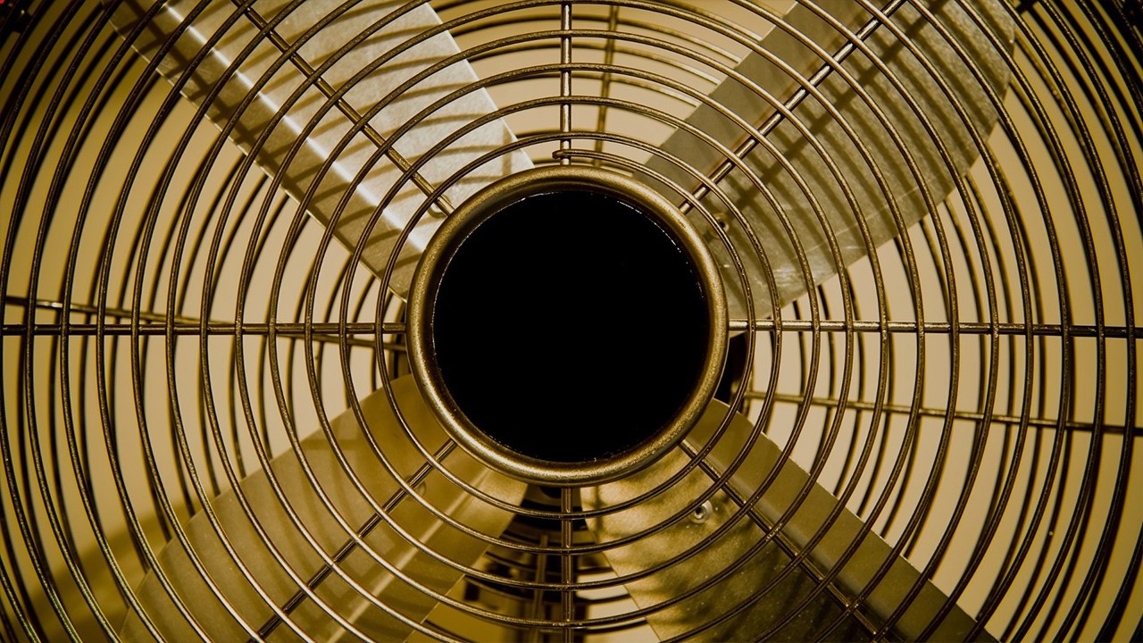 Soothing Fan Noise for Peaceful Sleep | White Noise Fan Sound to Improve Focus and Relaxation