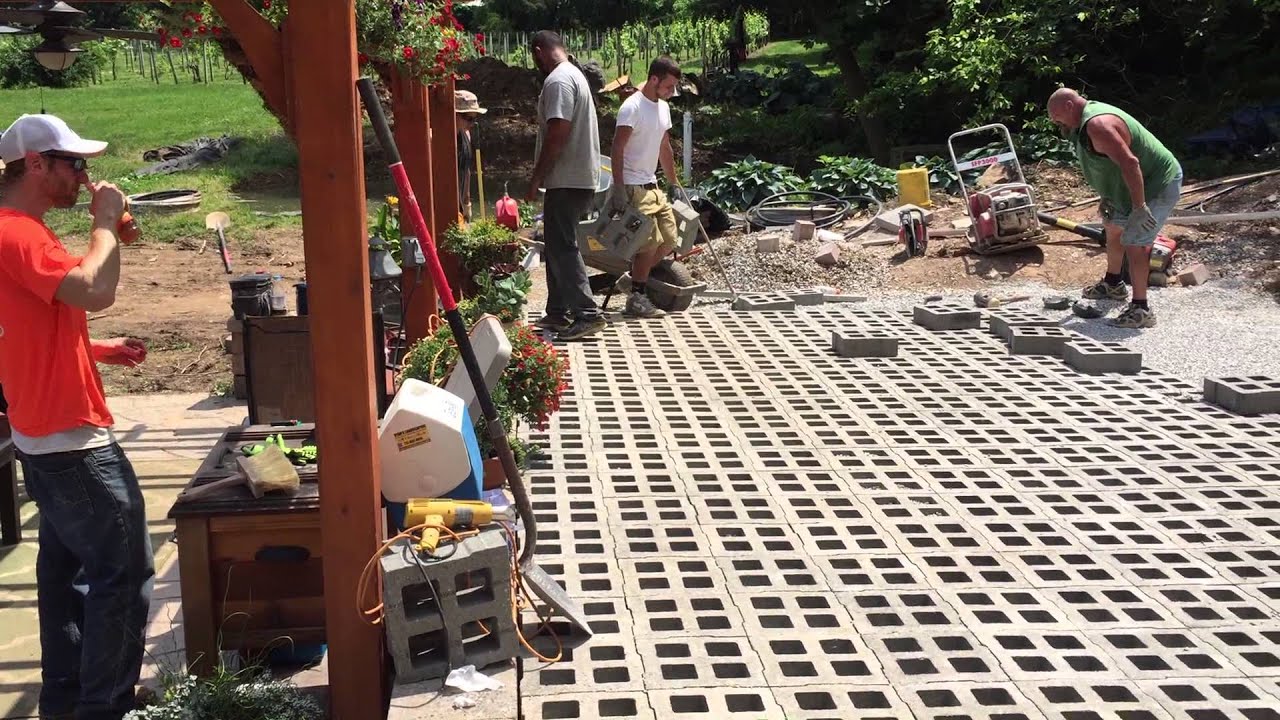 Installing Hanover EcoGrid Permeable Pavers Patio in Spring Grove, York ...