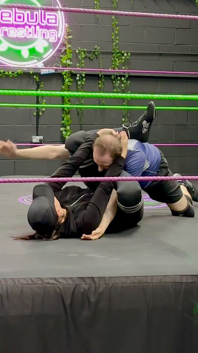 Mixed Wrestling Submission Move! 😱💖🙌 #prowresting #wwe #wrestling
