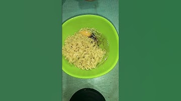 Thumbnail of cara membuat omelet indomie telor cepat gampang dan mudah cuma 2 bahan #indomie #telor #shorts