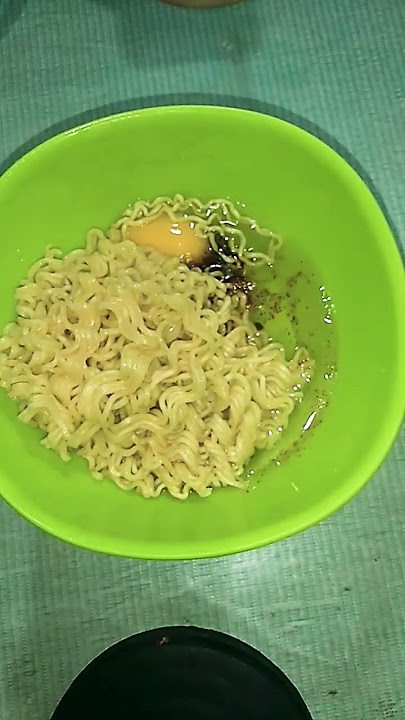 cara membuat omelet indomie telor cepat gampang dan mudah cuma 2 bahan #indomie #telor #shorts