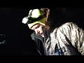Raw video: Iditarod leader Jeff King arrives in White Mountain, 77 miles from a 5th title