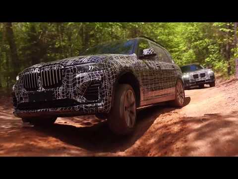 Off-road with the new BMW X7