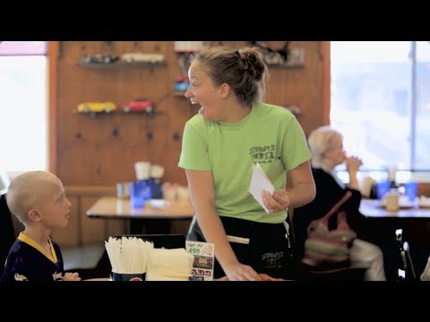 waitress-gets-life-changing-surprise-tip,-and-her-story-will-bring-you-to-tears
