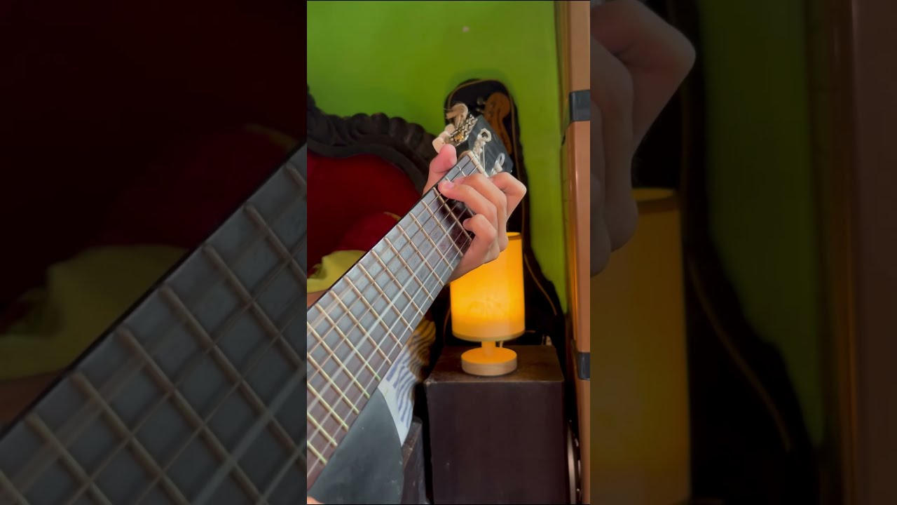 Hal - L gitar fingerstyle #fingerstyle #guitar #cover #hal #lara