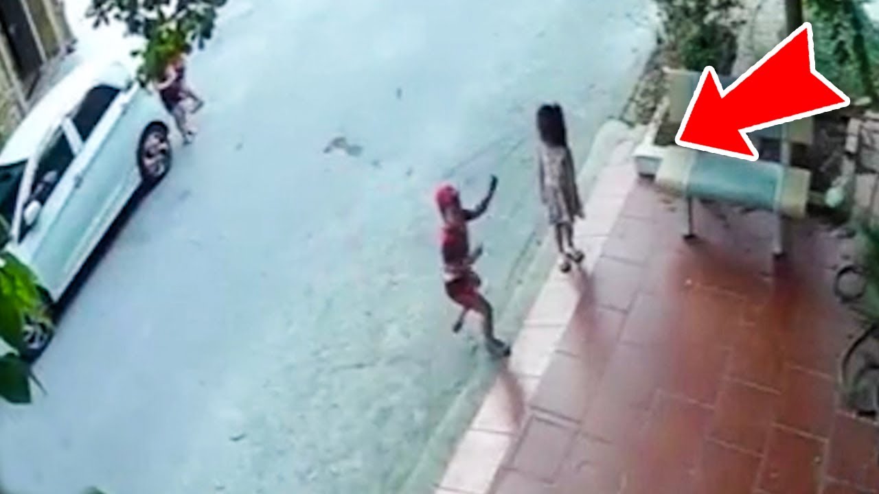 Camera Vô Tình Quay Lại Hành Động ĐÁNG SỢ Cậu Bé Đến Nay Vẫn Chưa Ai Hiểu Được #73