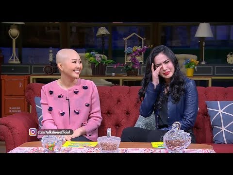 Video: Tertawakan Gadis Penderita Kanker