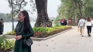 walking around hoan kiem, vietnam  part 2