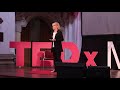 Un lungo viaggio in punta di piedi | Sonia Greco | TEDxModena
