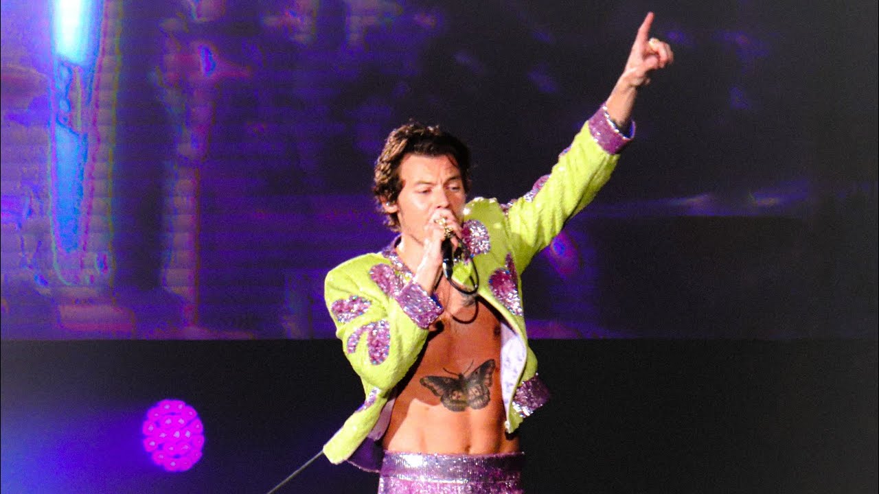 HARRY STYLES HIGHLIGHTS FROM RIO DE JANEIRO, BRASIL