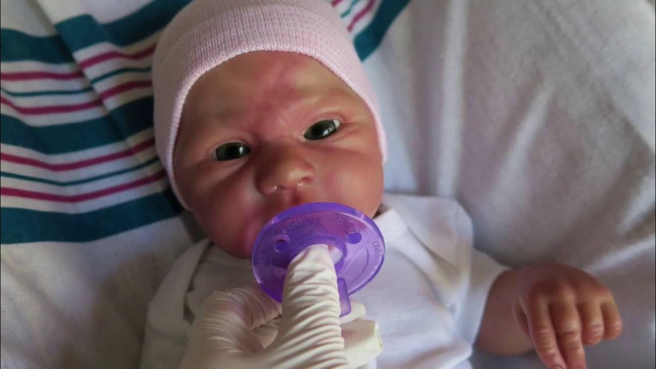 Reborn Baby Kennadee's Mini Hospital Photo Shoot! - YouTube