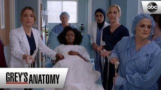 Jo Supports a Patient - Grey's Anatomy Season 15 Episode 19