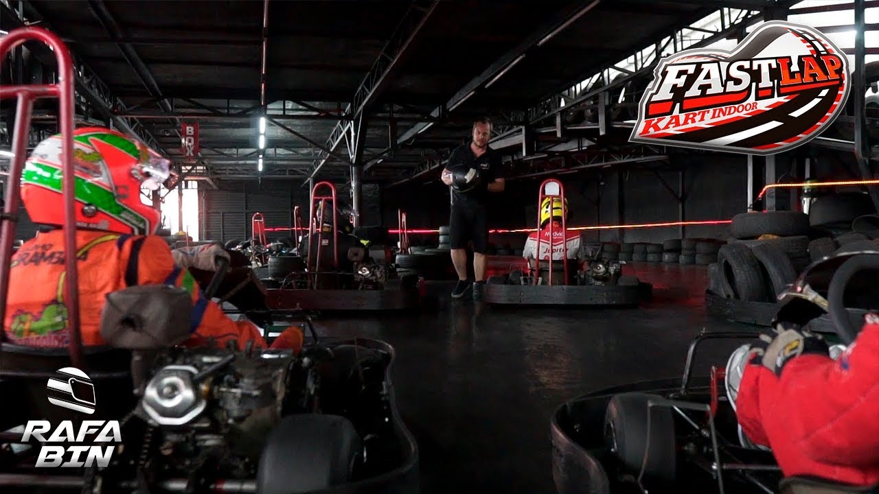 Simulador de corrida – Foto de Fast Lap Kart Indoor, Curitiba - Tripadvisor