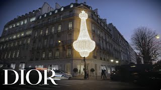 Dior Avenue Montaigne Boutique - Christmas Chandelier