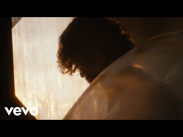 Duncan Laurence - New To You (Official Music Video)