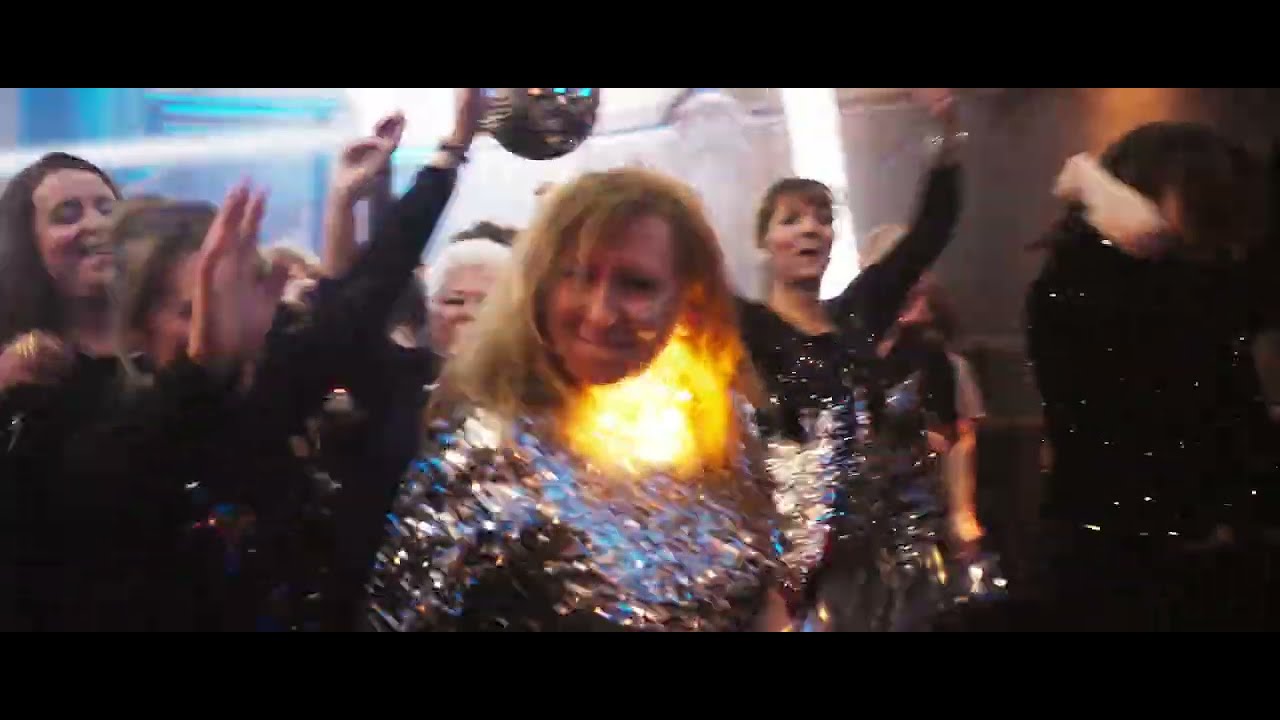 A sky full of stars - Sing for the Moment ASBL