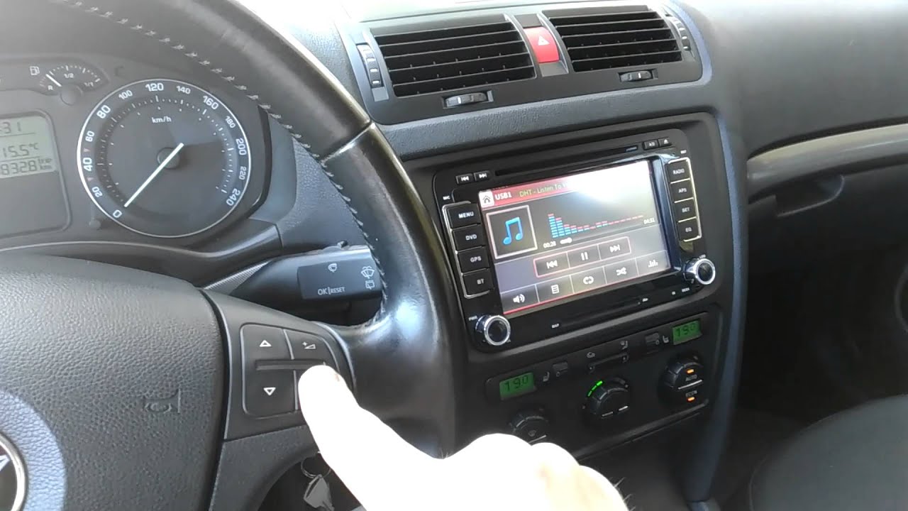 Octavia 2 čínské 2 DIN radio columbus - YouTube
