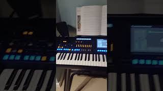 Yamaha Genos 2 Jingle Bells