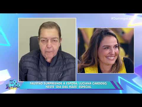 Faustão faz aparição surpresa no Domingo Legal para homenagear esposa