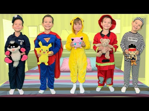 Видео: Five Little Monkeys Jumping On The Bed Song + More Nursery Rhymes & Kids Songs from Vlad TV Show