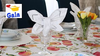 Butterfly Napkin Folding In Wine Glasses. Perfect For Summer Table Setting!