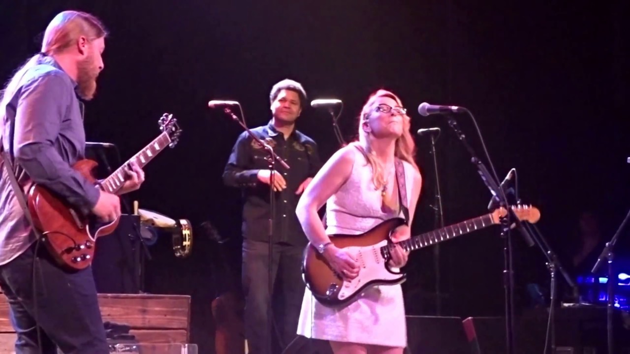 Key To The Highway The Tedeschi Trucks Band Warner Theatre Dc 2 