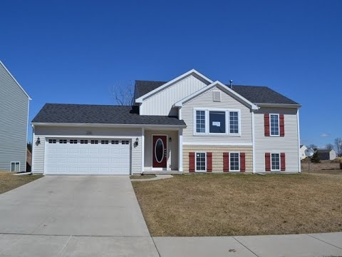4750 TORRINGTON DR, Kentwood, MI home video tour