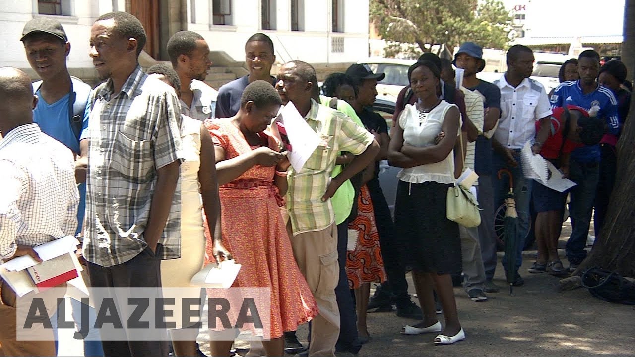 🇿🇼 «نظرة مستقبلية لعام 2018: آمال بأن الانتخابات ستُحسّن اقتصاد زيمبابوي» | الجزيرة الإنجليزية