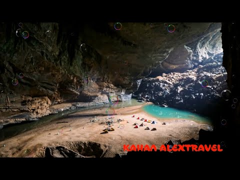 Пещера Шондонг (вьетн. hang Sơn Đoòng) — с вьетнамского языка трактуется как «пещера горной реки.