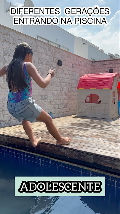 Como entrar  NA PISCINA ! 💦 #piscina #shorts #viralvideo