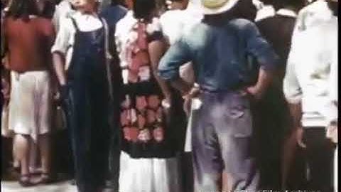 Un domingo en la Alameda- 1954 #mexdelrecuerdo
