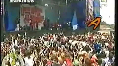 Yerba Brava - (En Vivo Parque Sarmiento 2004) Canta SANTIAGO CAIRO.