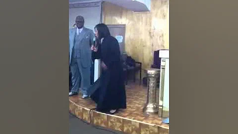 Elder Christy White preaching ( one more chance) pt1