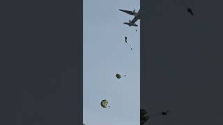 Police training, parachute Jumping.