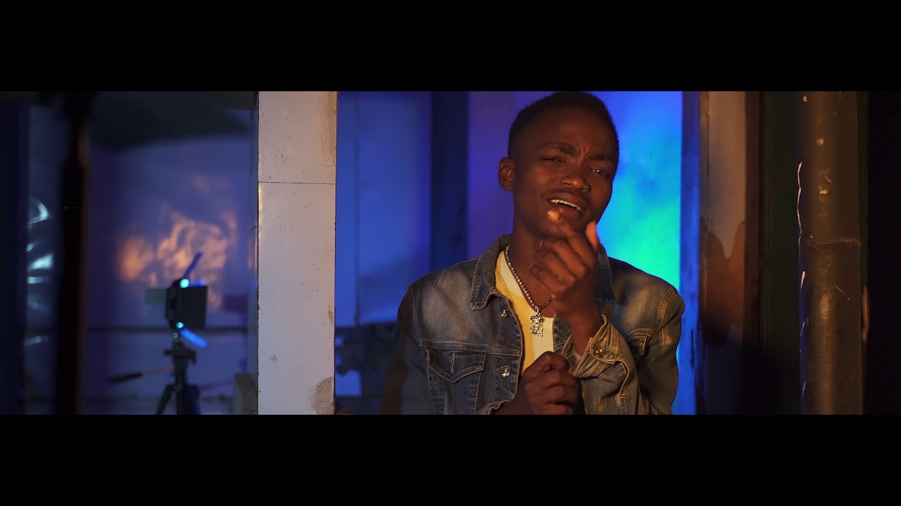 Riffle Dynamic ft Quest    Big Up Official  Video Nk images